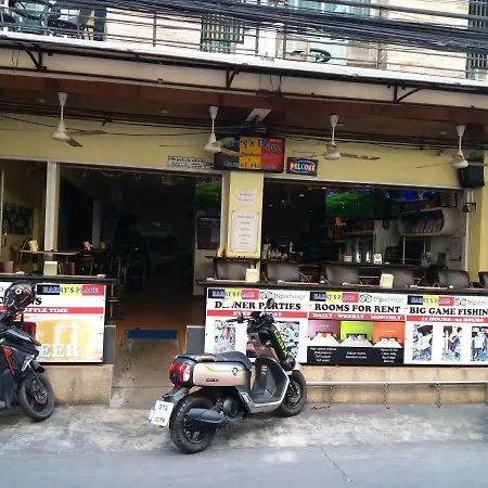 Harry'S Place